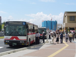 臨時バスのりば