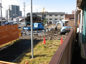 上り側駅舎工事