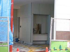 上り駅舎の内部
