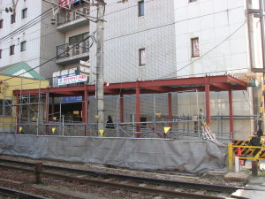 三郷駅南改札口入口