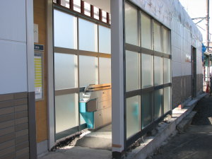 下り駅舎東側改札機