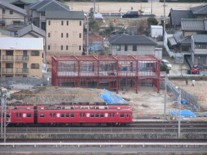 西側の建物