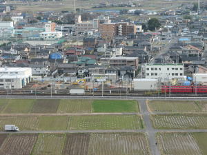 検査場中央部