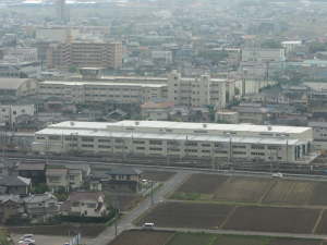 検査場東側