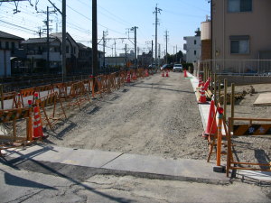 側溝などが出来てきた仮側道