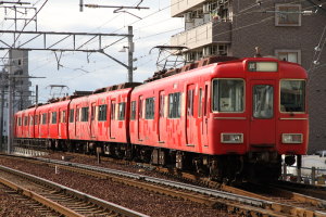 塗装の濃淡が目立つ