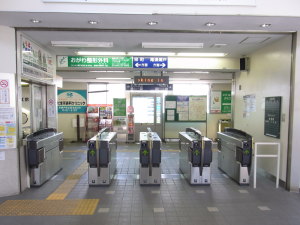 改札口