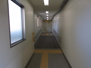 エレベーター用通路