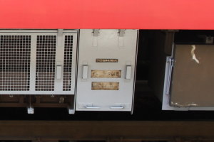 サ6127の補助電源装置