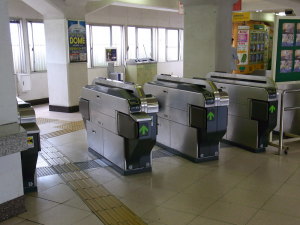 大曽根駅改札口窓口側