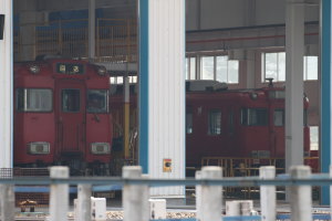 一度14番線に