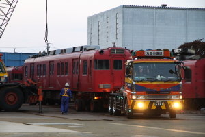リサイクル工場に到着