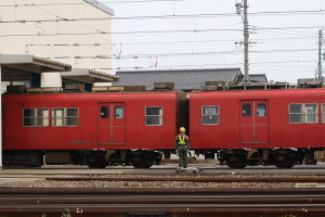 廃車準備開始