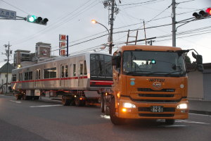 西大道町交差点到着