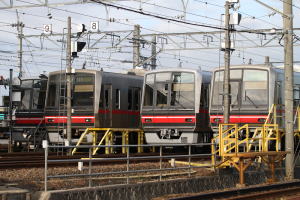 検車区4番線に留置中の4012F