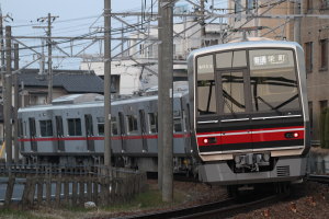 営業運転を開始した4013F