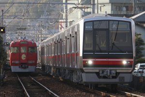 4013Fの車内