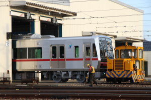 13番線に移動