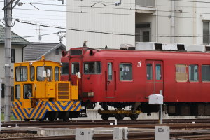 検修庫から出る