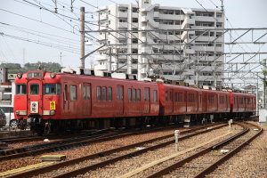 尾張瀬戸駅で入換中の6027F
