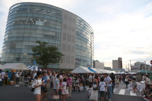 駅前ロータリーの様子