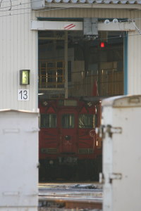 検車区で休む6027F
