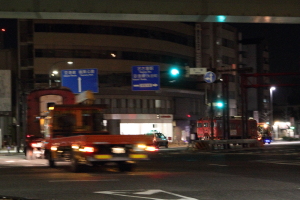 千早交差点通過