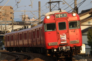 編成前後でデザインが異なります