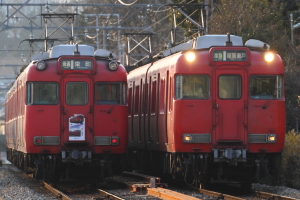 6035Fと並ぶ