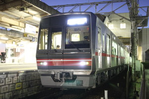 営業運転を開始した4017F