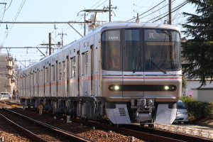 高架化予定区間を行く