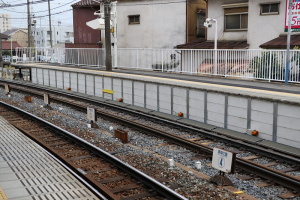大森・金城学院前駅のホーム