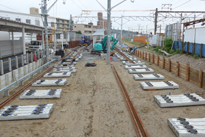 線路敷設開始