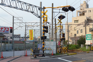 小幡5号踏切の警報機
