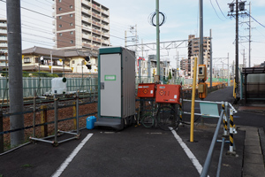 仮設トイレ