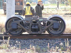 やっと線路に乗った台車