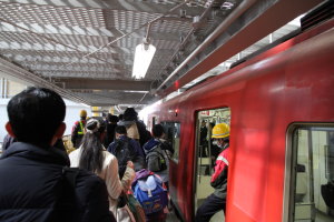 電車から下車