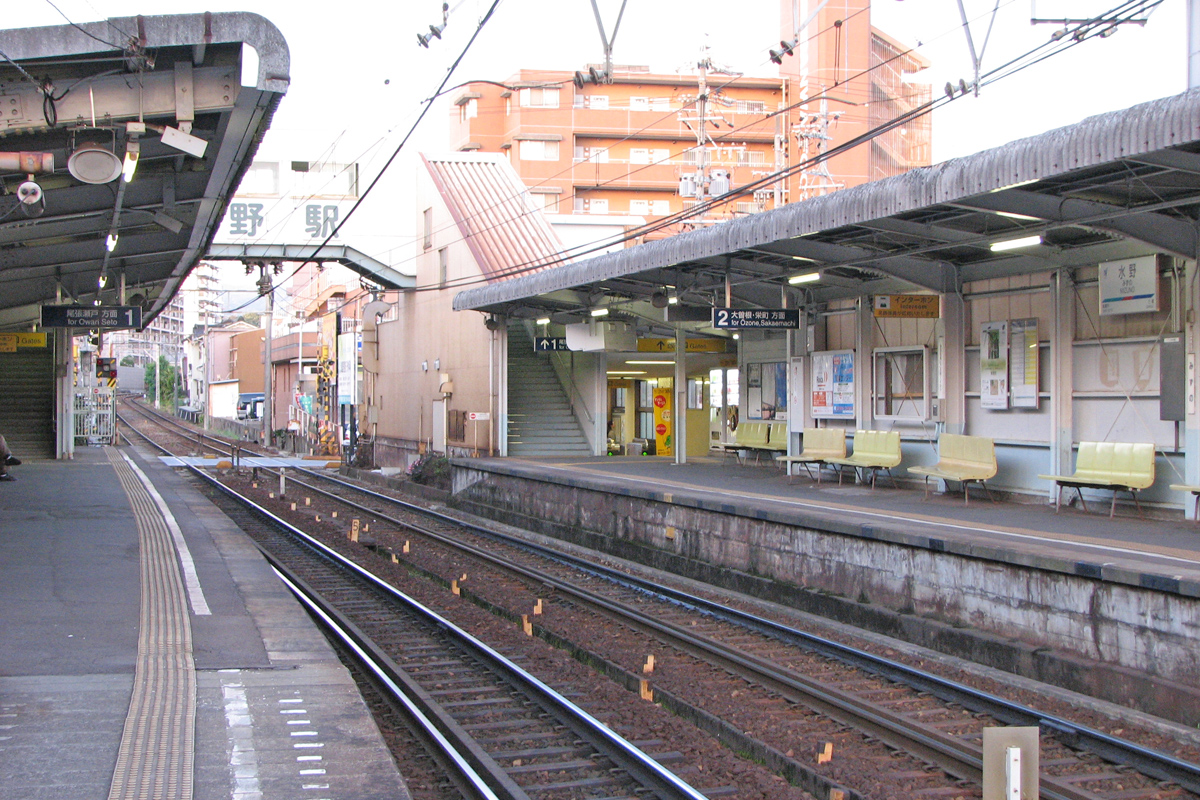 z[˕