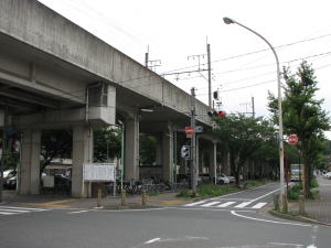駅周辺の様子