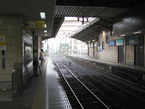 小幡駅ホーム栄町方