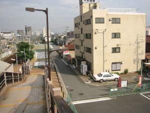 駅南口の様子