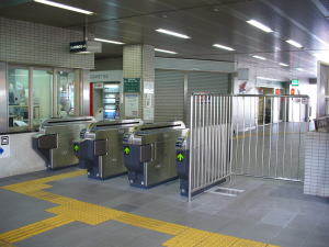 大森・金城学院前駅入口
