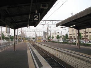 尾張旭駅ホーム尾張瀬戸方